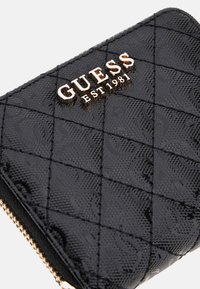 Guess YARMILLA czarny