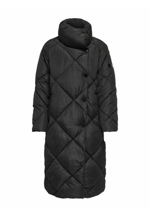 Melna, quiltēta pūkļa jaka ar augstu apkakli, kas piedāvā dimanta rakstu, pogu aizdari un īsām piedurknēm. Gluda, spīdīga auduma struktūra.