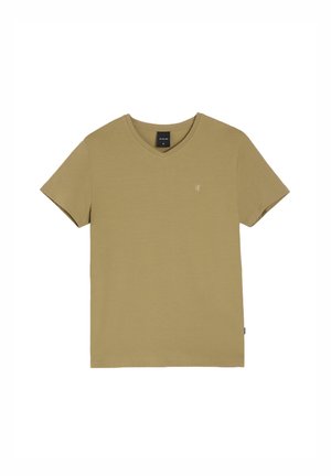 Beżowy t-shirt z krótkim rękawem w kształcie litery V z małym białym haftowanym logo na lewej piersi oraz czarną metką z rozmiarem wewnątrz kołnierza.