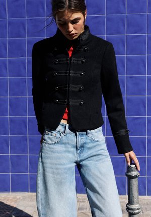 PULL&BEAR, MILITARY BOMBER JACKET WITH SOFT BUTTONS - JACKET - Blazer - black