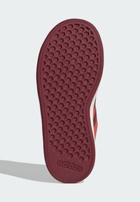 adidas Sportswear GRAND UNISEX - Sneakers - red cloud white core black