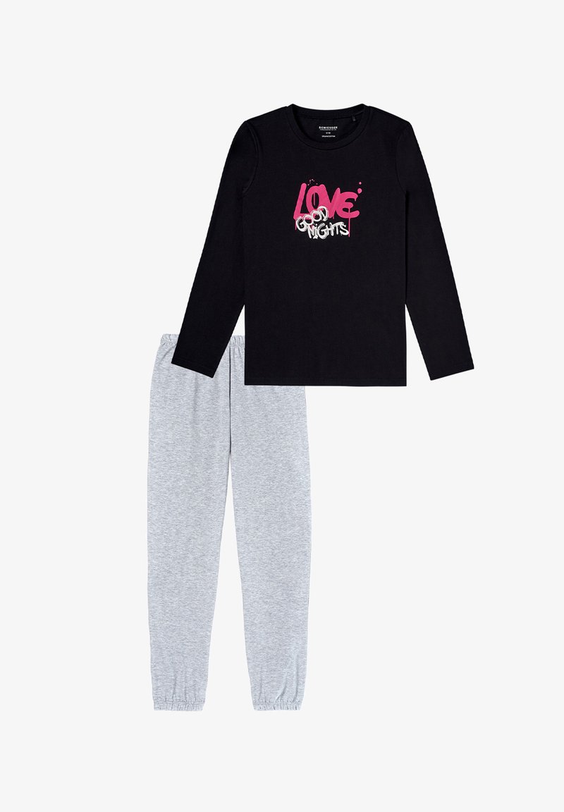 Camiseta negra de manga larga con gráfico en rosa y blanco que dice "LOVE GOOD NIGHTS", combinada con pantalones de pijama grises de cintura elástica. Material de algodón suave.