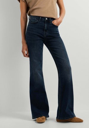 Pepe Jeans, FLARE HW WILLA - Flared Jeans - stone wash blue black tencel blend