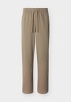 CLUB PANTS - Παντελόνι φόρμας - taupe