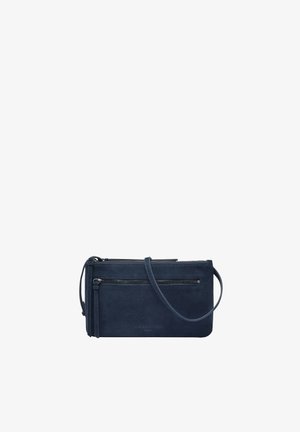Piccola borsa da polso blu navy con tasca con cerniera e tracolla regolabile su sfondo bianco.