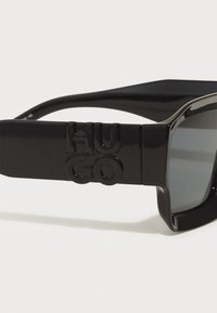 HUGO Occhiali da sole - black