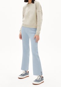 ARMEDANGELS Sudadera - mottled berry