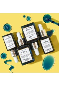 Sunday Riley LUNA SLEEPING NIGHT OIL - Huile pour le visage