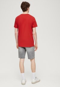 s.Oliver STRETCH - T-Shirt basic - preiselbeere