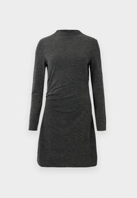 Rochie cu mâneci lungi, de culoare gri închis, realizată dintr-un material texturat, având un guler înalt și un design cu talie drapată pentru un fit relaxat.