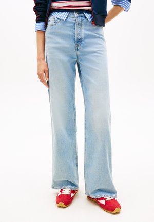 Tommy Jeans, CLAIRE , jasnoniebieski denim