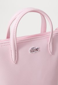 Lacoste CONCEPT - Τσάντα χειρός - pink lady