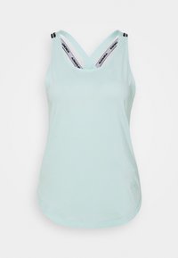 Top in verde menta realizzato in tessuto morbido, caratterizzato da spalline incrociate con marchio "Under Armour" e un orlo arrotondato con dettaglio del logo.