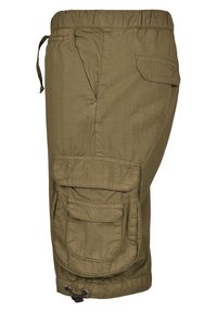 Shorts cargo kaki avec une taille élastique, un cordon de serrage réglable, plusieurs poches et un design de jambe fuselée. Fabriqués à partir d'un tissu durable.