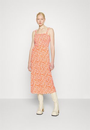 ONLY Tall ONLPELLA DRESS - Φόρεμα από ζέρσεϊ - orange