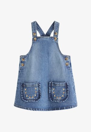Blå denim forklæde kjole med flæser på forlommerne dekoreret med små broderede blomster og skulderstropper med knapper.