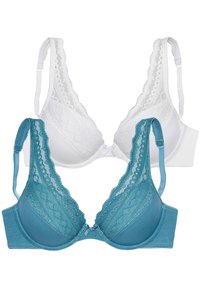 Twee bh's: een witte en een teal. Beide hebben een kantachtige rand langs de randen, verstelbare bandjes en een gladde stof met een subtiele glans.