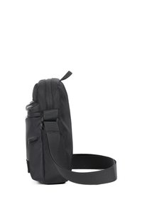 Borsa a tracolla nera con design strutturato, realizzata in nylon resistente. Presenta una texture liscia, tracolla regolabile e chiusura con zip.