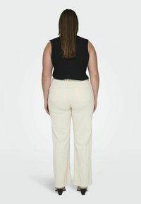 ONLY Carmakoma WILLY WIDE - Jeans straight leg - ecru