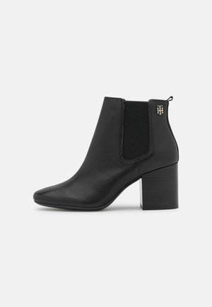 Ankle boot