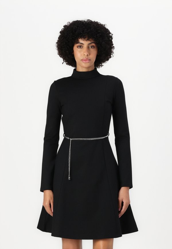 NELORA - Jersey dress