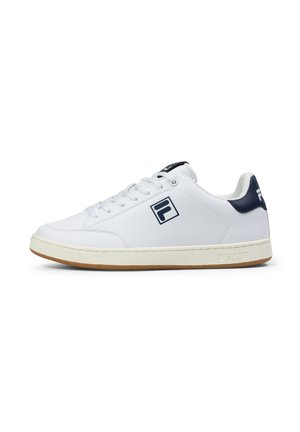 Hvide lædersneakers med gummisål, navy accenter, en syet søm og et logo på siden. Rund tådesign og snørelukning.