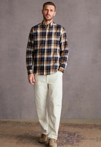 Next CHECK - Cămașă - natural navy