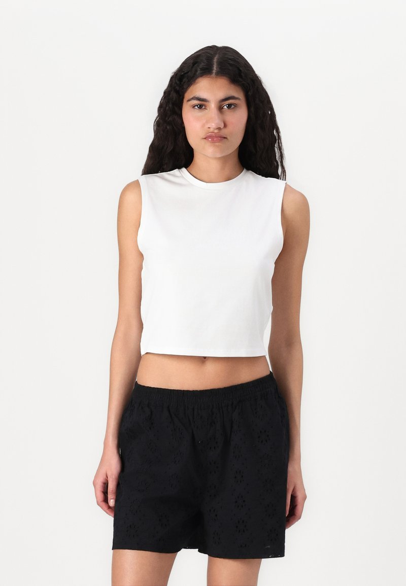 Only Julia Life S/s Top Box Jrs Bright White/sleeve - Women's Vests And