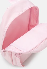 Jordan CRINKLE MINI BACKPACK UNISEX - Rucksack - pink foam