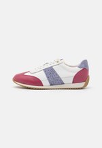 Geox CALITHE - Sneakers laag - white/dark fuchsia/wit - Zalando.be