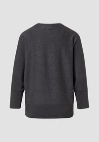 Donkergrijze sweatshirt met een relaxte pasvorm, brede halslijn en lange mouwen. Zachte textuur met geribde manchetten en zoom. Minimalistisch ontwerp.