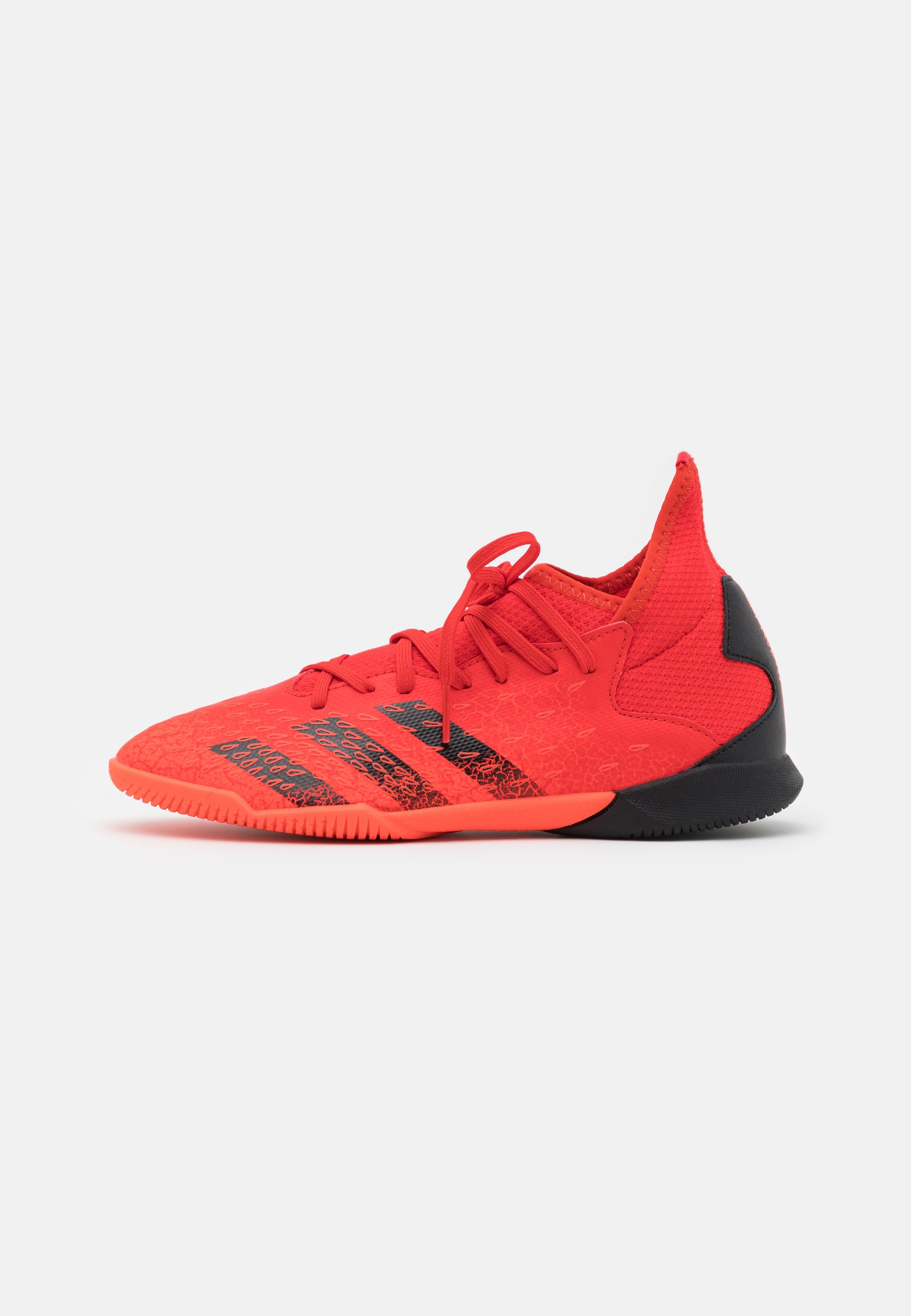 adidas predator pro freak