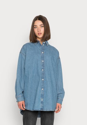 Bluser - blue dusty light embroidery