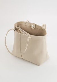 Carpisa BUCANEVE - Shopping bag - cream