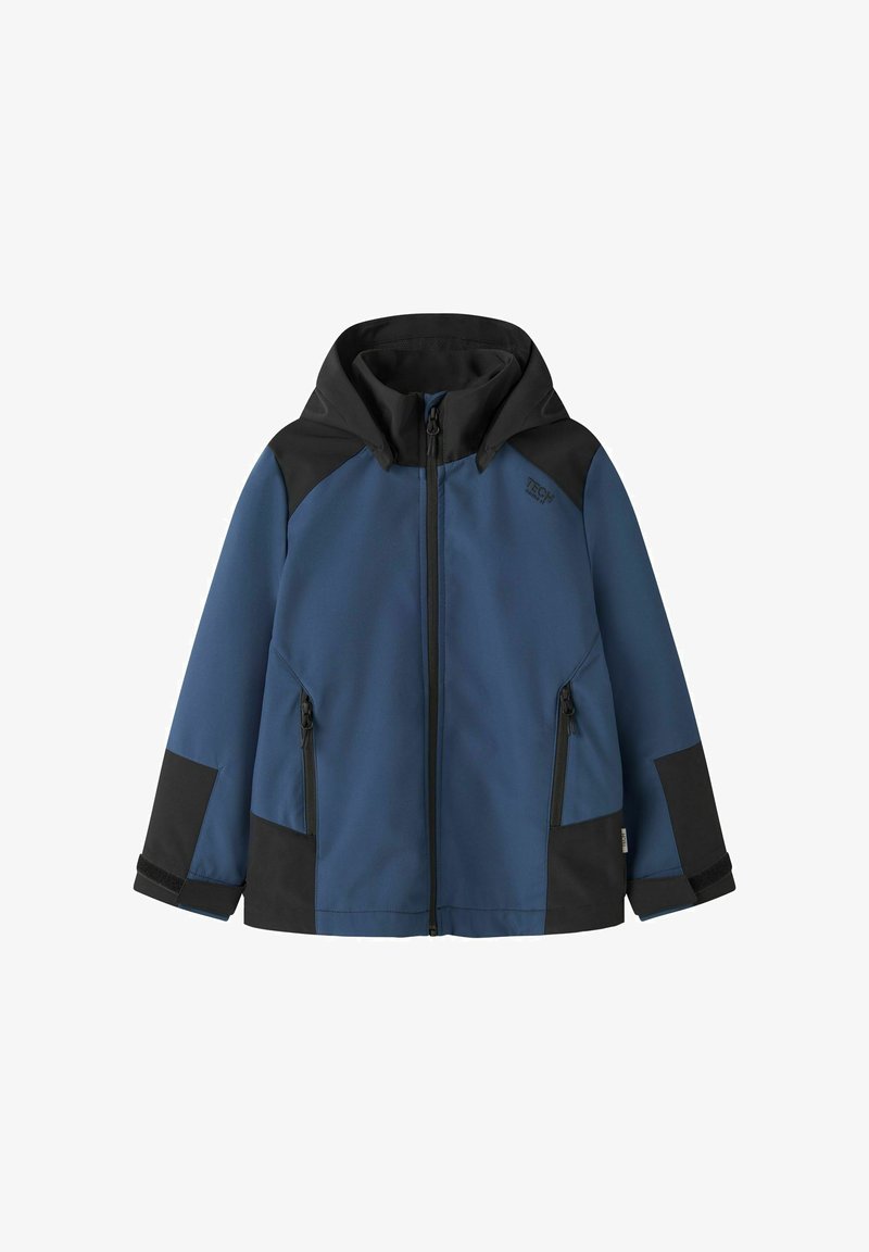 Blaue und schwarze wasserdichte Jacke mit Kapuze, Reißverschluss vorne und zwei Seitentaschen. Mit kontrastierenden schwarzen Akzenten an Schultern und Ärmeln.