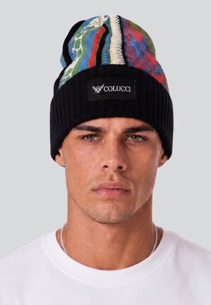 Colucci, 3D KNIT BEANIE - Huer - aop multi