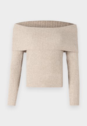 Bēšas off-the-shoulder ribbed adītas džemperis ar garām piedurknēm un pieguļošu augšu, ar plašu, salocītu apkakli un teksturētu audumu.