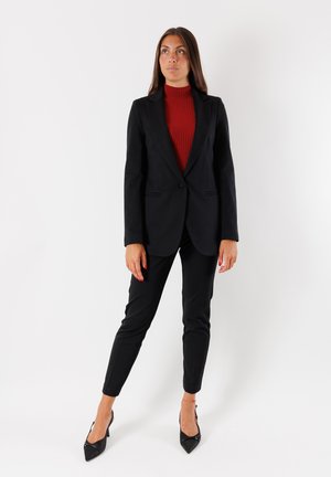 COMPLETO SET - Chino - nero