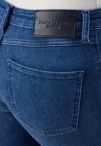 Marc O'Polo DENIM TROUSERS HIGH WAIST - Ļoti pieguloši džinsi - bright blue