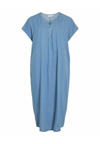 Svetlo modra denim obleka z V-izrezom, kratkimi rokavi in ohlapnim krojem. Ima nabran detajl spredaj za dodatno teksturo.