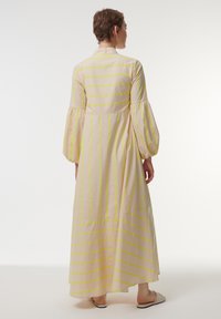 Leem MARKED - Maxi-jurk - yellow