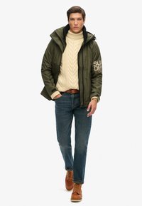 Superdry & Co HOODED YACHTER - Outdoorjakke - army khaki