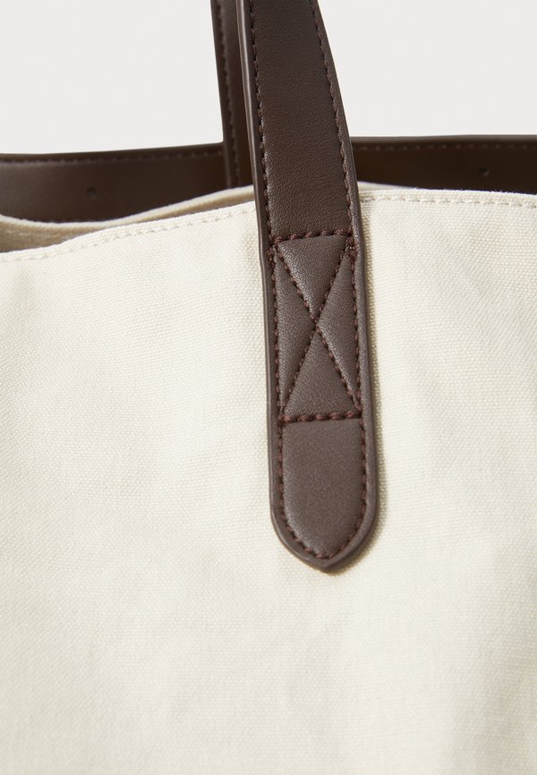 FINN TOTE BAG XL - Weekend bag - beige4