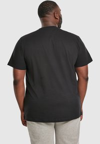 Urban Classics 3 PACK - T-shirt basic - black