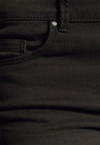 ONLY Tall ONLCARMEN REG WIDE - Denim shorts - black denim