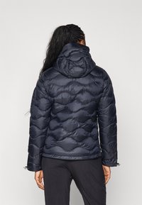 Peak Performance HELIUM UTILITY HOOD JACKET - Gewatteerde jas - black