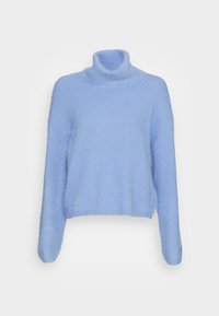 Ljusblå, mjuk stickad turtleneck-sweater med långa, vida ärmar och avslappnad passform. Mjuk textur; inga synliga mönster eller dekorationer.