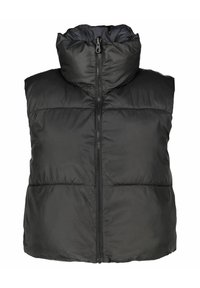Chaleco acolchado negro con cuello alto y cremallera frontal completa. Presenta secciones acolchadas y una textura lisa y brillante.
