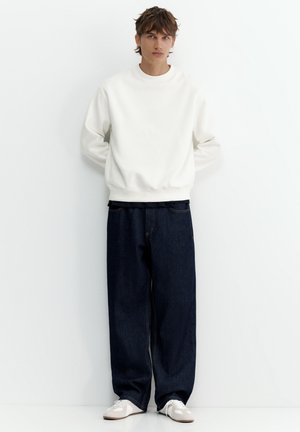 PULL&BEAR, RELAXED, biały