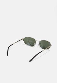 Ray-Ban UNISEX - Napszemüvegek - silver-coloured/green
